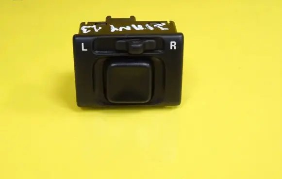 Suzuki Jimny Wing mirror switch