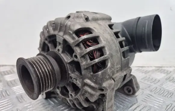 BMW 5 E39 Generator/alternator 7501599 SG12B029 2542377A