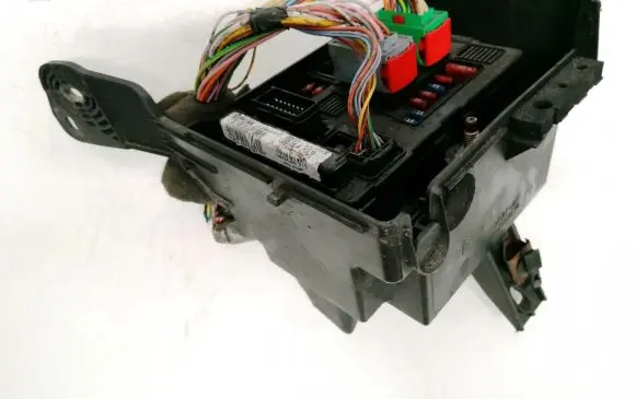 Citroen C3 Fuse box set 9638502580