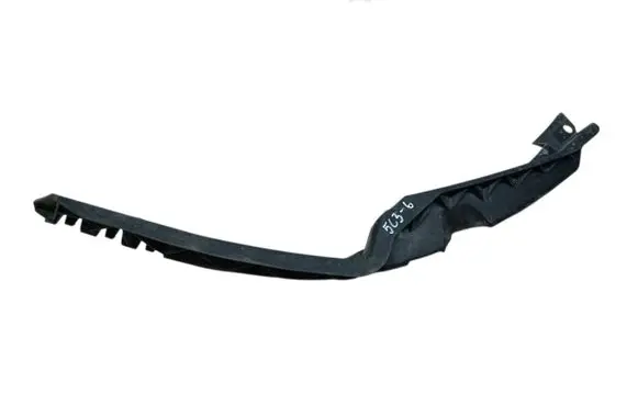 Skoda Octavia Mk2 (1Z) Front bumper mounting bracket 1Z0807183C
