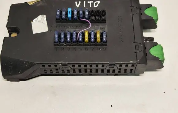 Mercedes-Benz Vito Viano W638 Fuse module 0005400650 08501002