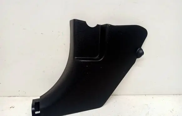 Hyundai i20 (PB PBT) Foot area side trim 85823-1J000