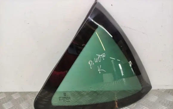 Peugeot 407 Rear side window