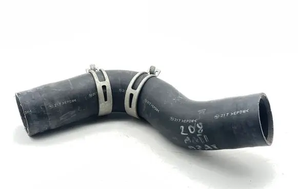 Subaru Crosstrek II Engine coolant pipe/hose 45161FL040