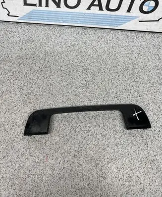 BMW 5 E34 Front door handle cover 1960930