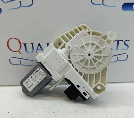 Audi Q7 4L Front door window regulator motor 4L0959801B