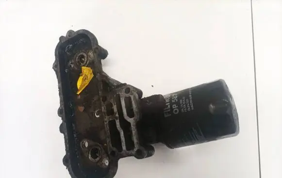 KIA Carnival Oil filter mounting bracket
