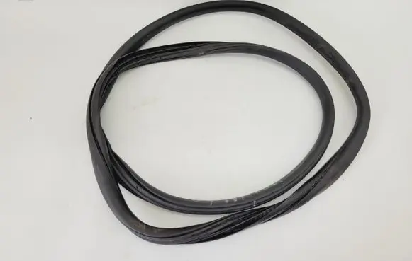 Citroen C4 II Rubber seal rear door 