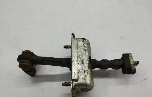 Opel Corsa D Front door check strap stopper 13180682