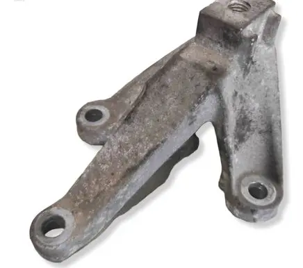 Ford C-MAX I Gearbox mounting bracket 3M517M125