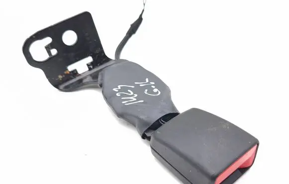 Peugeot 3008 III Rear seatbelt buckle 9840425380 A015E225C