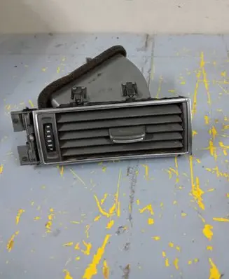 Audi A6 S6 C6 4F Dashboard side air vent grill/cover trim 4F1820902B
