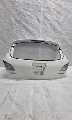 Opel Astra J Tailgate/trunk/boot lid