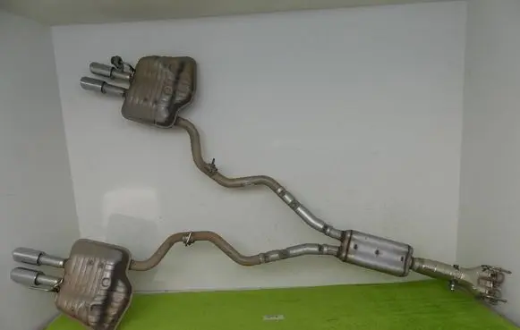 Ford Explorer VI Muffler/silencer 