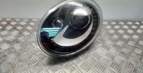 Volkswagen Beetle A5 Headlight/headlamp 5C1941031E 8K0941597F