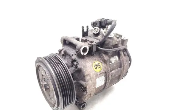 Volkswagen Touareg I Air conditioning (A/C) compressor (pump) 7L6820803C