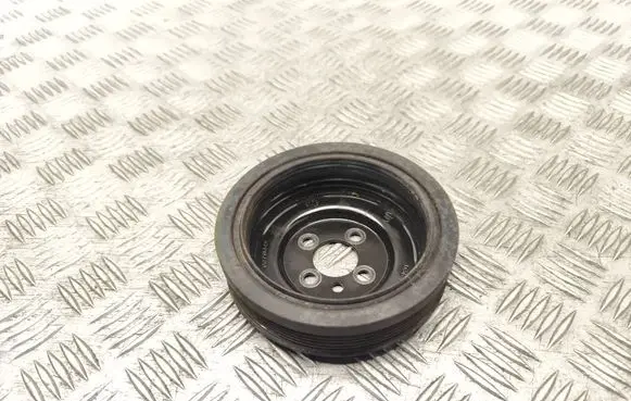 Volkswagen Touran I Crankshaft pulley 03G105243