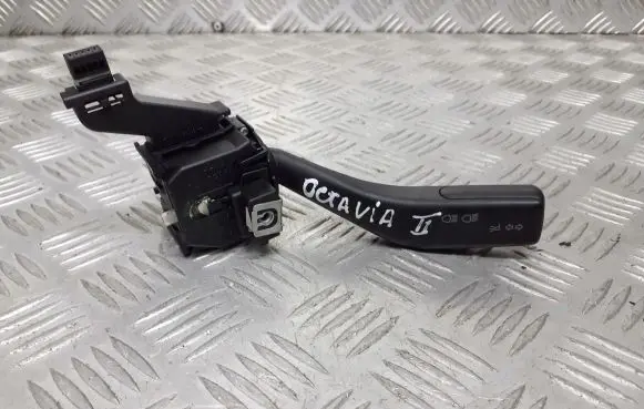 Skoda Octavia Mk2 (1Z) Indicator stalk 1K0953513