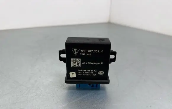 Porsche Macan (95B) Light module LCM 7PP907357H