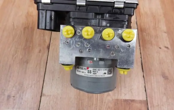 Mitsubishi Eclipse Cross ABS Pump 4670B767