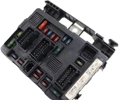 Citroen C2 Fuse module 9643498680 S118470005E