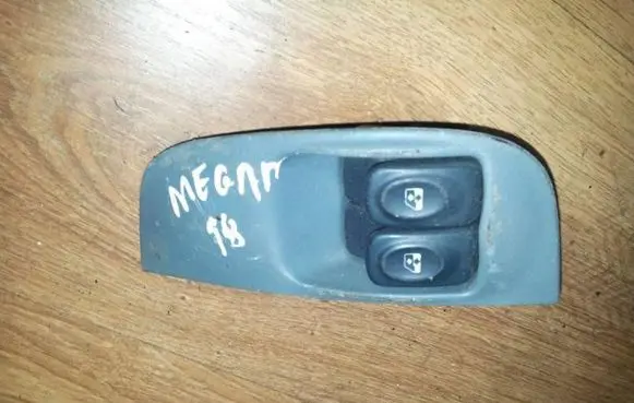 Renault Megane I Electric window control switch