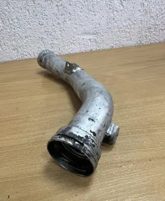 Chrysler 300 - 300C Brake vacuum hose/pipe D9767