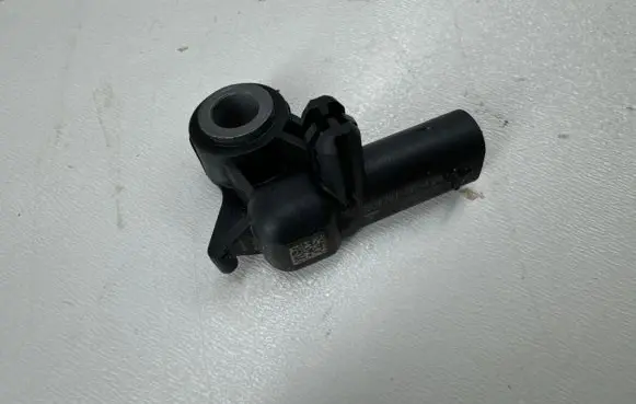 Tesla Model Y Airbag deployment crash/impact sensor 103676100A 221201 0287