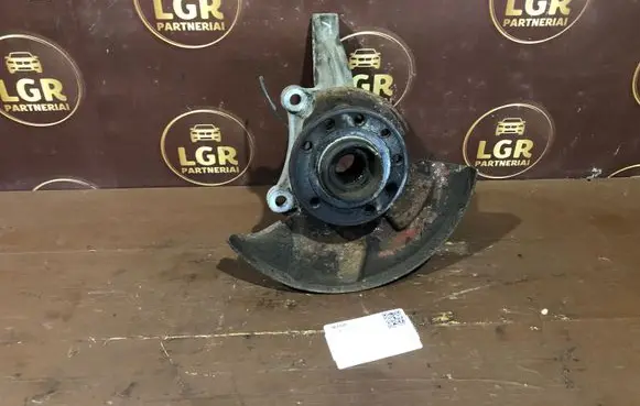 Opel Signum Front wheel hub spindle knuckle