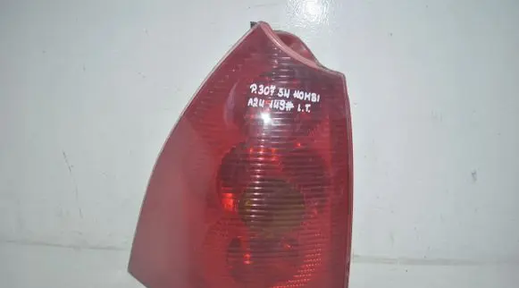 Peugeot 307 Rear/tail lights set 
