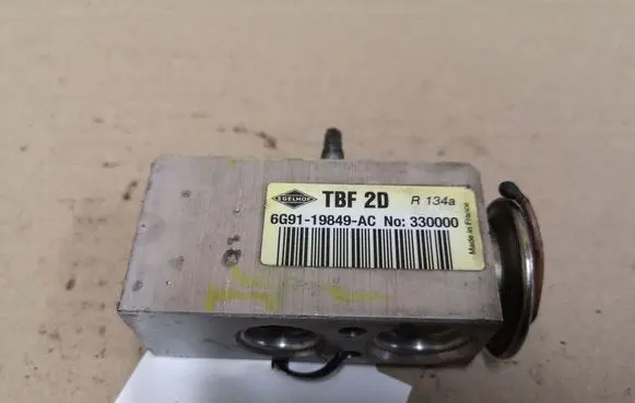 Ford Mondeo MK IV Air conditioning (A/C) expansion valve 6G9119849AC R134A