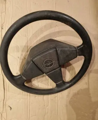 Opel Kadett D Steering wheel