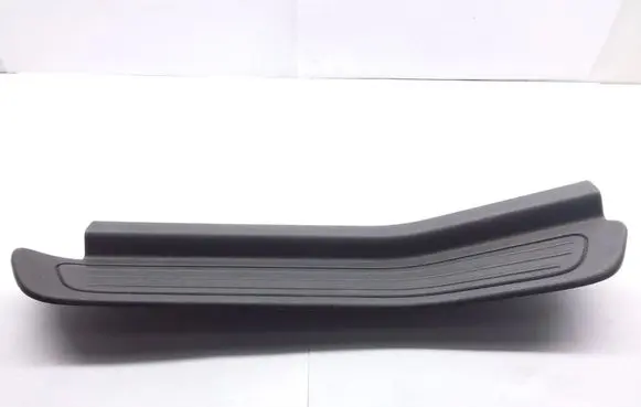 Volvo S40, V40 Rear sill trim cover 30818423 30818427 30818431