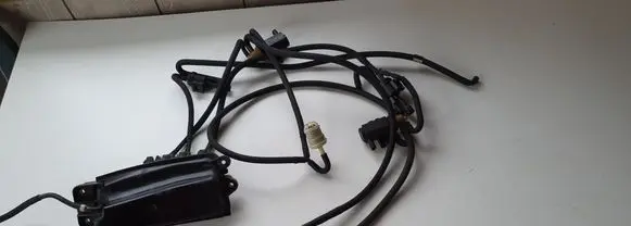 Mercedes-Benz C W204 Vacuum pump A6510700568