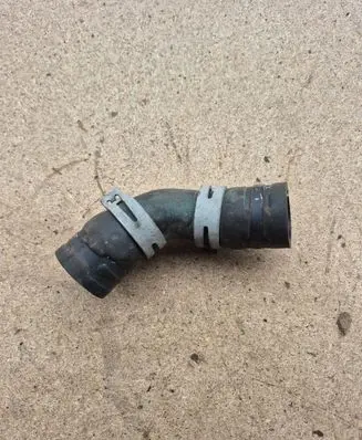 Mercedes-Benz A W168 Engine coolant pipe/hose 6682030482