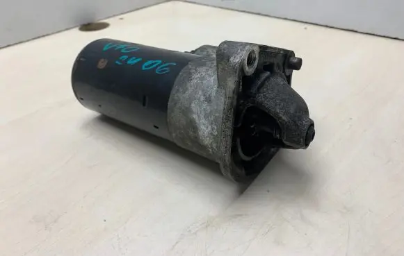 Volvo V70 Starter motor 0001109264