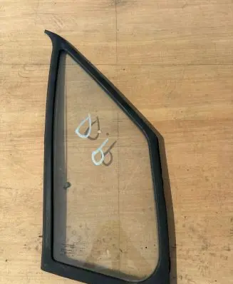 Mercedes-Benz Sprinter W906 Front vent window/glass (coupe) 43R000016 E000191 DOT211M73AS2
