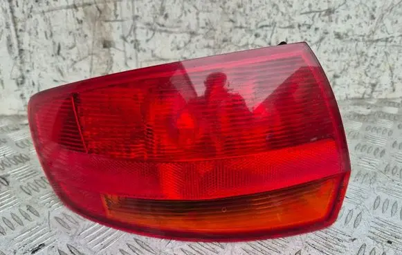 Rear/tail lights