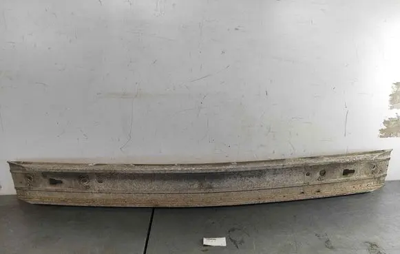 Volvo 850 Front bumper mounting bracket 9151661 9133132