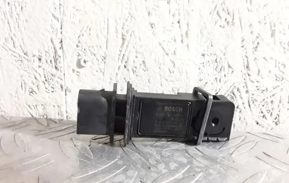 Mercedes-Benz CLS C219 Mass air flow meter A6420940148