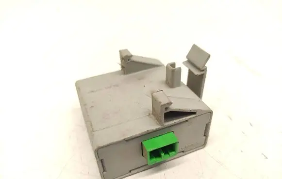 Volvo XC90 Alarm control unit/module 9472105 6680 F005V00026