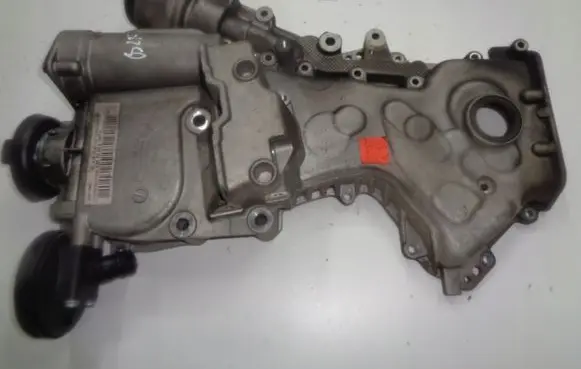 Volkswagen Golf VI Timing chain cover 03C109211E