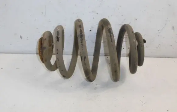 Volkswagen Transporter - Caravelle T3 Rear coil spring