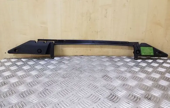 Top upper radiator support slam panel