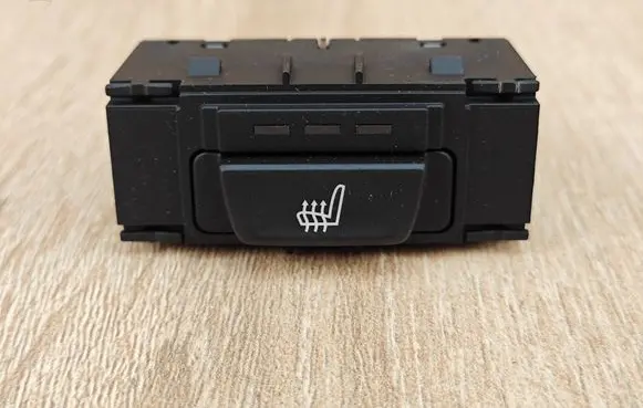 BMW 5 G30 G31 G38 Seat heating switch 9364671