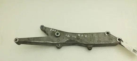 Volvo XC90 Engine mounting bracket 6G9N6028AB