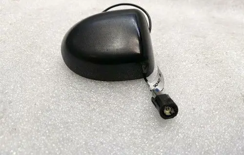 Mercedes-Benz CLS C219 Aerial antenna switch B67830080