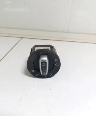 Light switch
