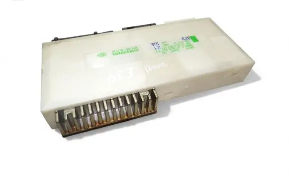BMW 5 E39 Comfort/convenience module 6922152 61356922152