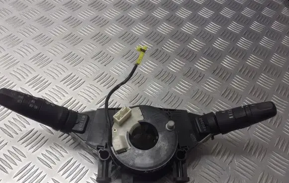 Nissan Note (E11) Wiper turn signal indicator stalk/switch 255609U00E